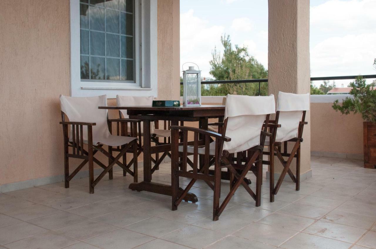 Royal Artemis Beach, Athens, Airport Apartament *