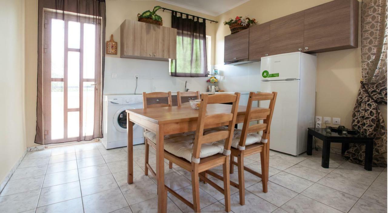 Apartment Royal Artemis Beach, Athens, Airport Artemida (Attica)