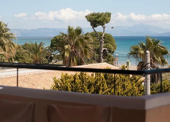 Royal Artemis Beach, Athens, Airport
